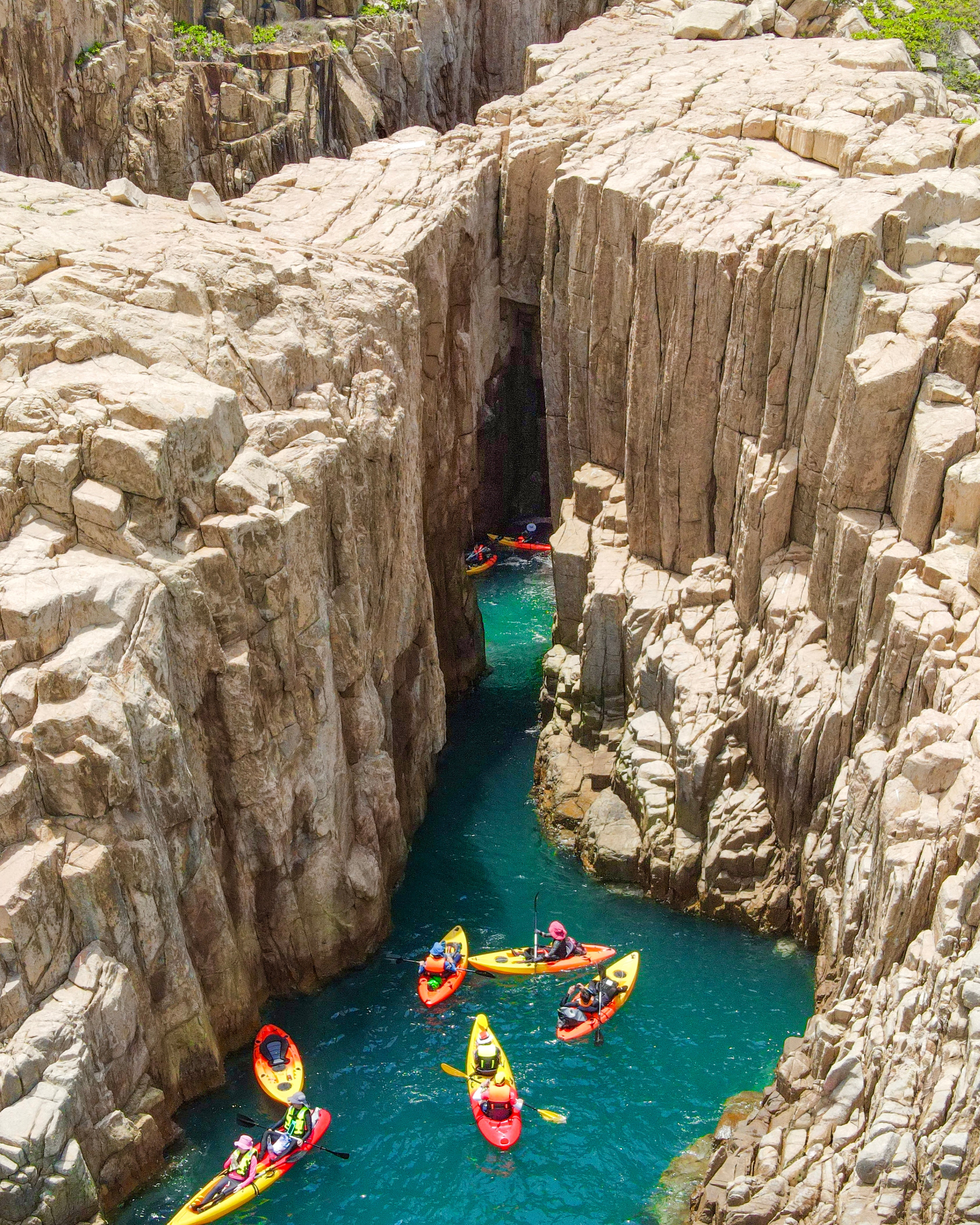 Discover The World Largest Hexagonal Rock Columns – Splitdyboat
