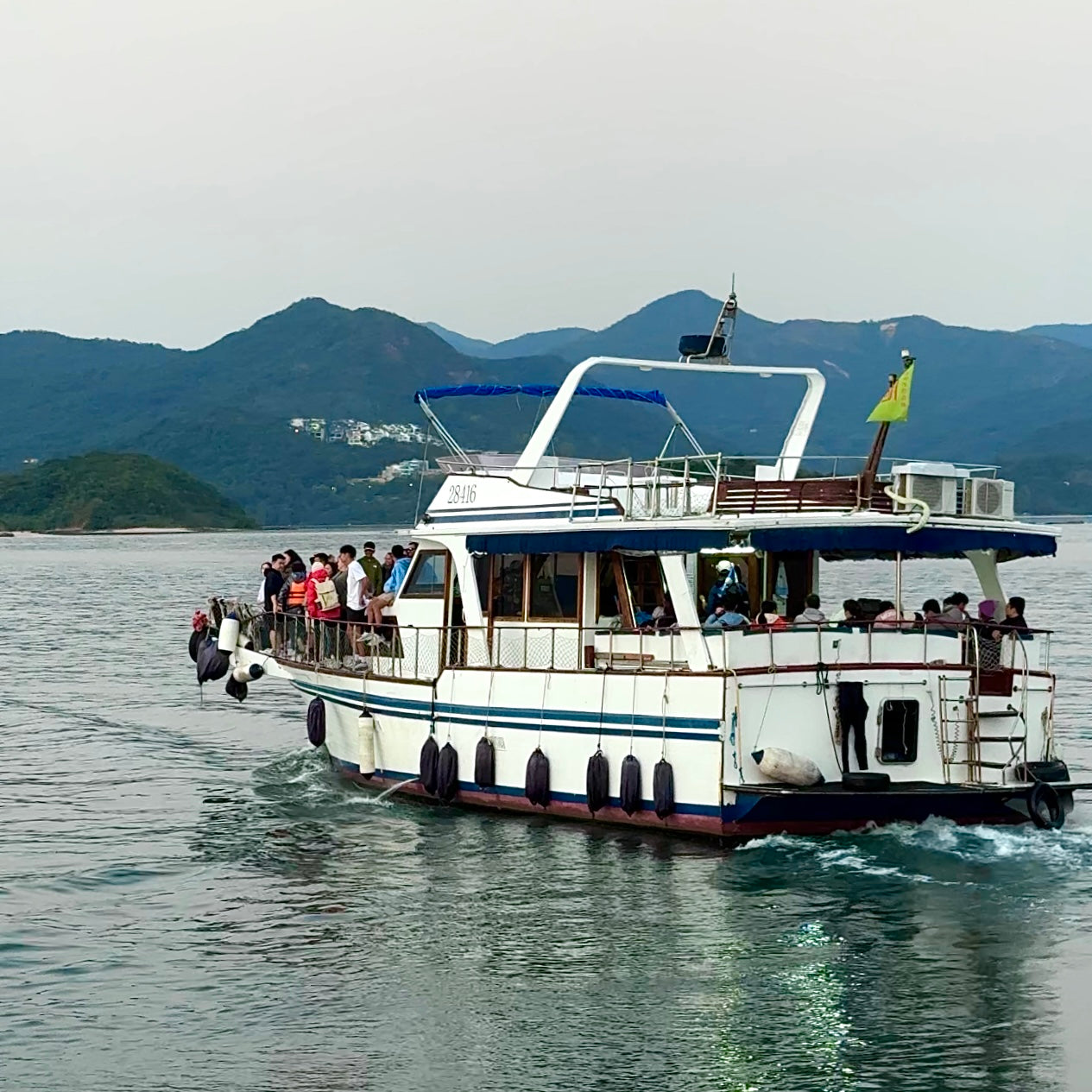 香港游艇 - 28416 (48人)